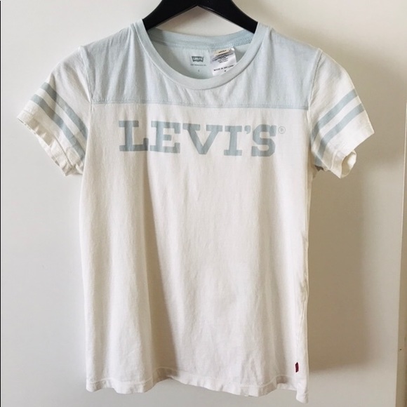 light blue levis t shirt